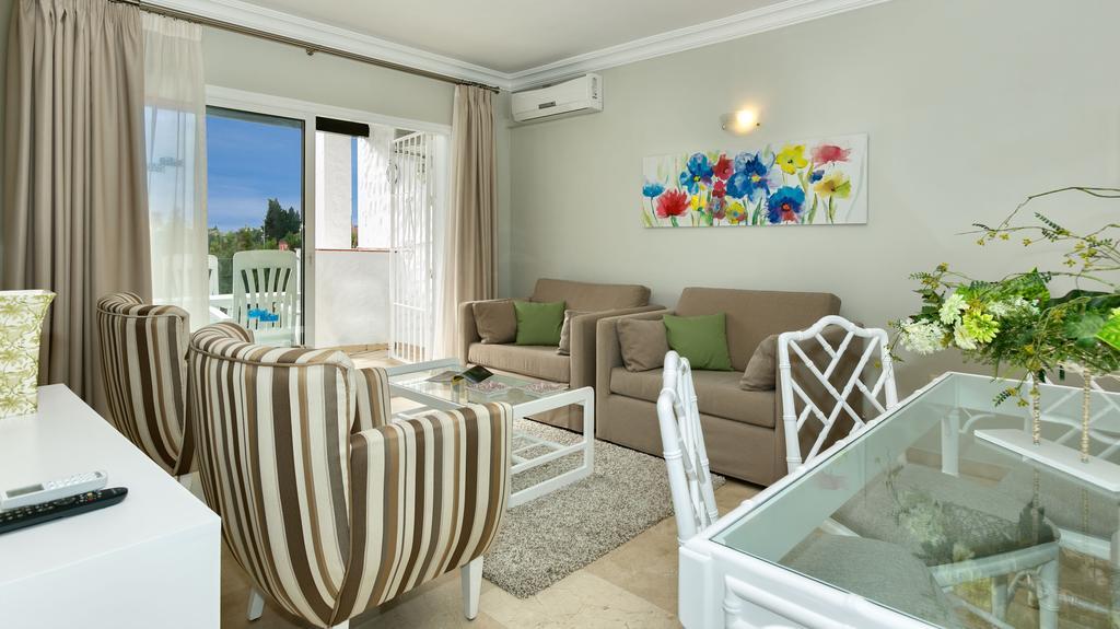 Ona Club Bena Vista Apartman Estepona Kültér fotó